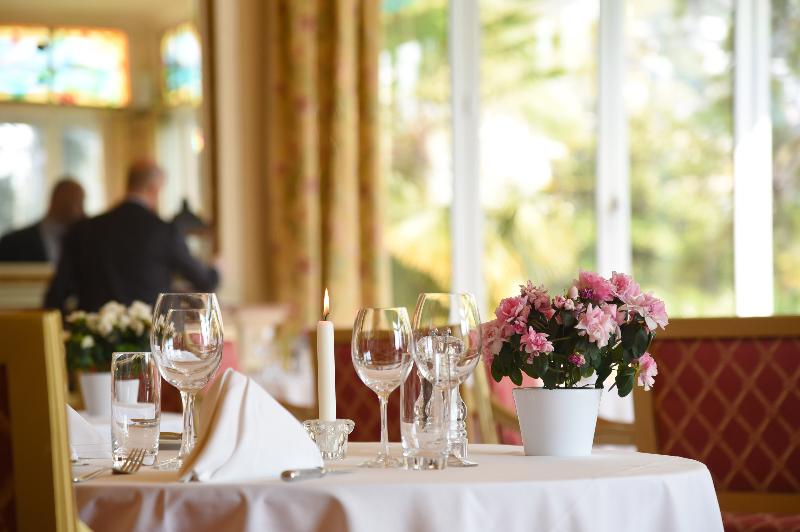 Golf Hotel Rene Capt - Restoran