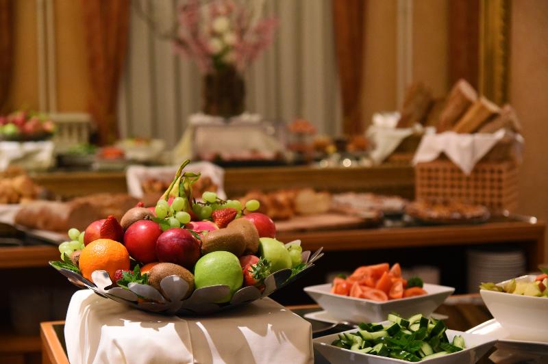 Golf Hotel Rene Capt - Restoran