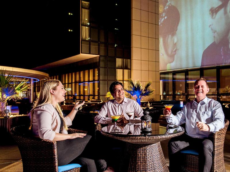 Novotel Abu Dhabi Gate - Bar