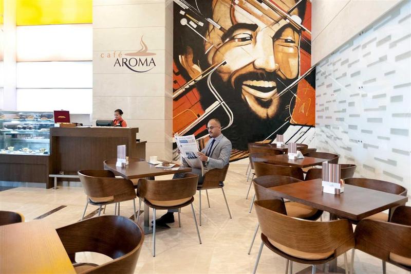 Novotel Abu Dhabi Gate - Restoran
