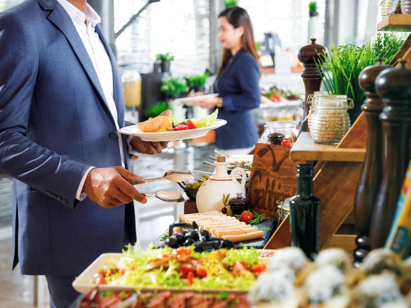 Novotel Abu Dhabi Gate - Restoran