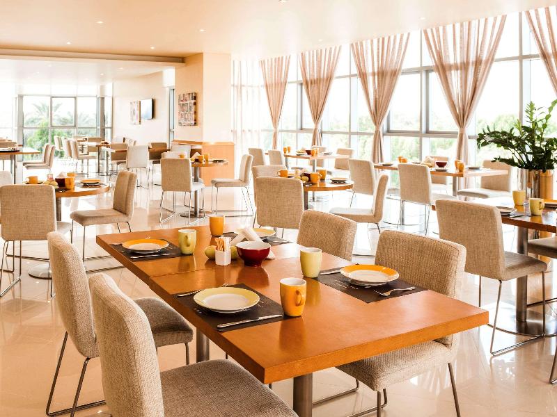 Ibis Abu Dhabi Gate - Restoran
