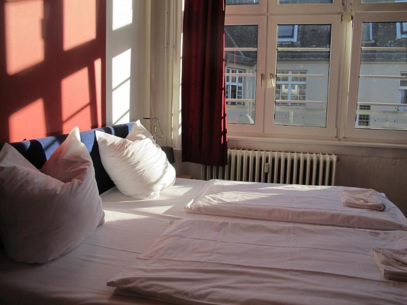 Metropol Hostel Berlin - Genel