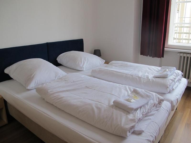 Metropol Hostel Berlin - Genel