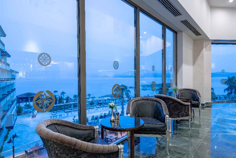 Royal Teos Thermal Resort Clinic & SPA - Lobi
