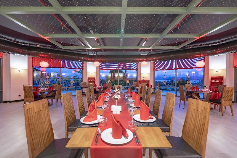 Royal Teos Thermal Resort Clinic & SPA - Restoran