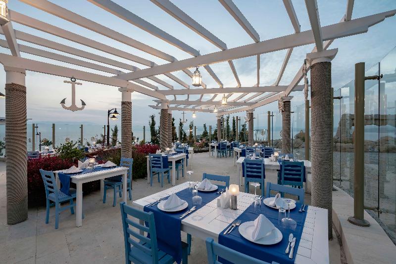 Royal Teos Thermal Resort Clinic & SPA - Restoran
