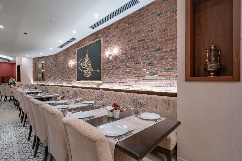 Royal Teos Thermal Resort Clinic & SPA - Restoran