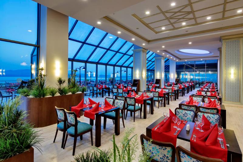 Royal Teos Thermal Resort Clinic & SPA - Restoran