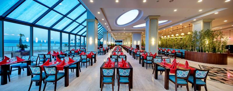 Royal Teos Thermal Resort Clinic & SPA - Restoran