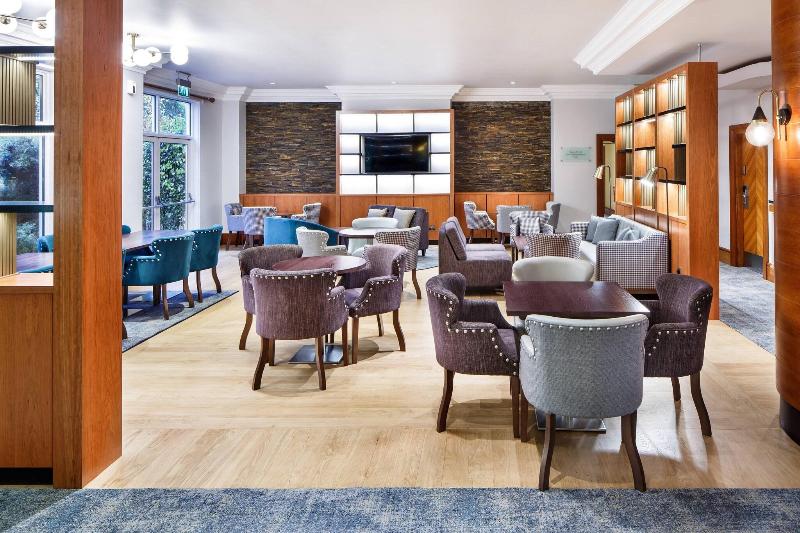 Delta by Marriott The Cheltenham Chase - Lobi