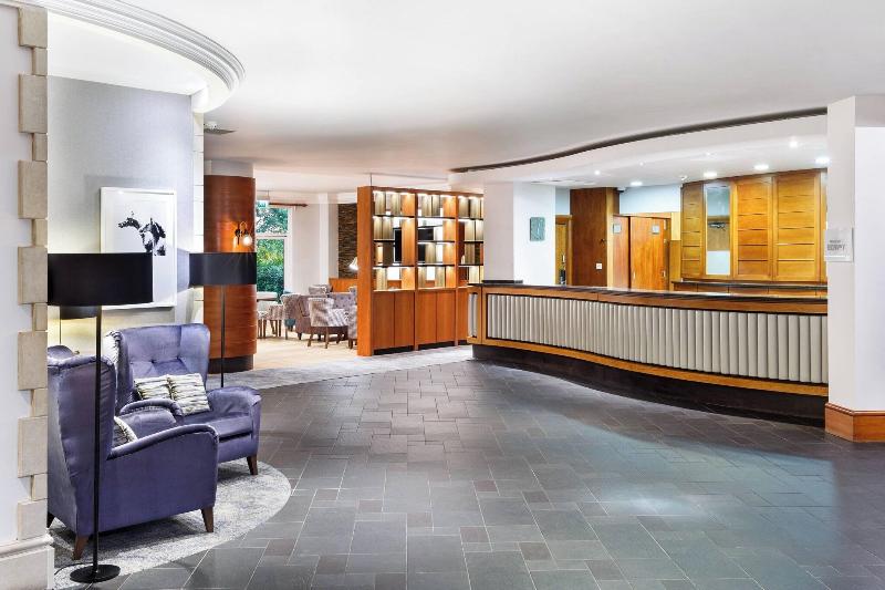 Delta by Marriott The Cheltenham Chase - Lobi