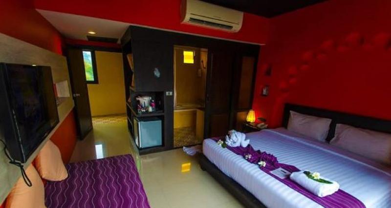 Bhundhari Chaweng Beach Resort - Oda