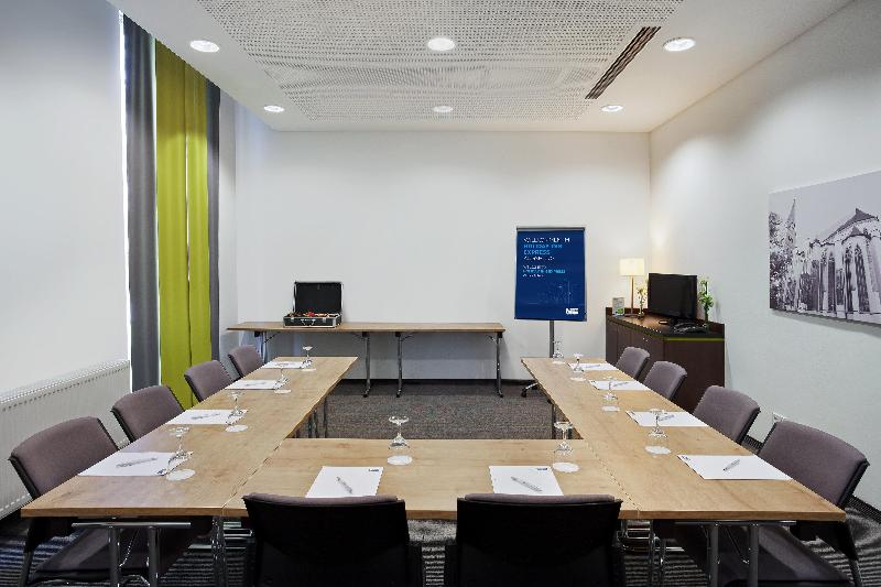 Holiday Inn Express Augsburg - Toplantı