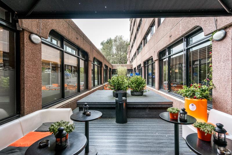 Xo Hotels Park West - Lobi