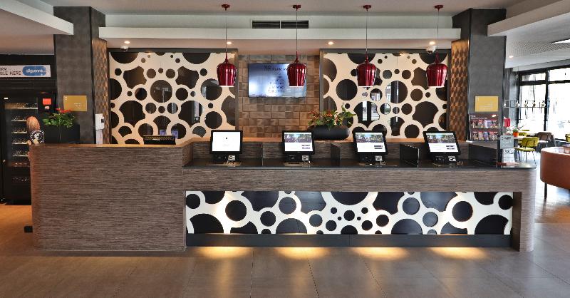 Xo Hotels Park West - Lobi