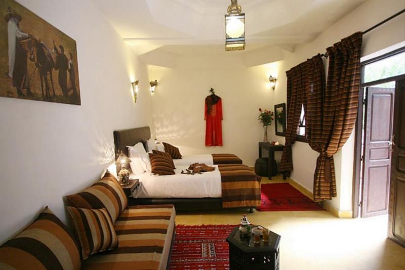 Riad Shaloma - Genel