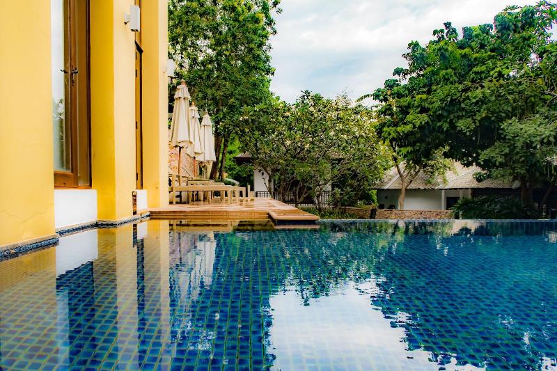 Pawanthorn Pool Villa Samui - Havuz