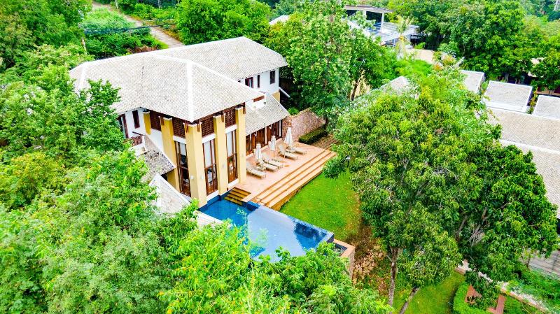 Pawanthorn Pool Villa Samui - Teras