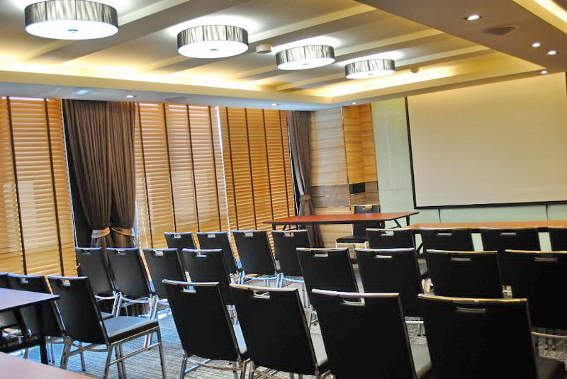 Mida Hotel Ngamwongwan fotoÄŸrafÄ±