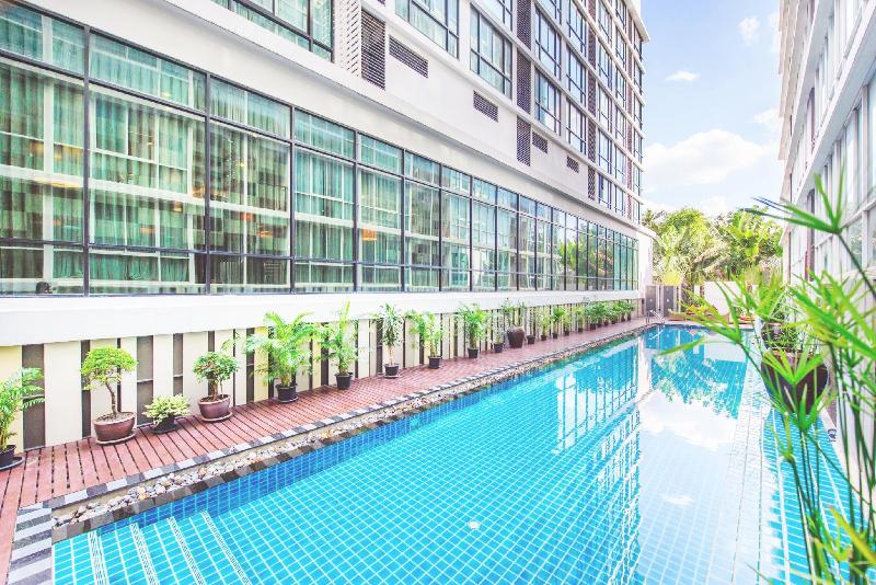 Mida Hotel Ngamwongwan - Havuz