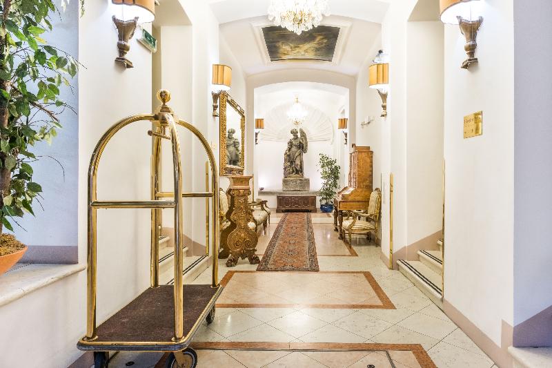 Charles Bridge Palace - Lobi