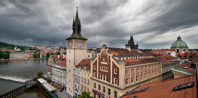 Charles Bridge Palace - Genel