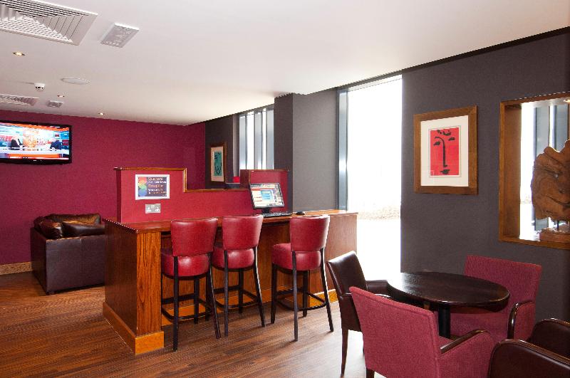 Premier Inn Heathrow Airport Terminal 5 - Restoran