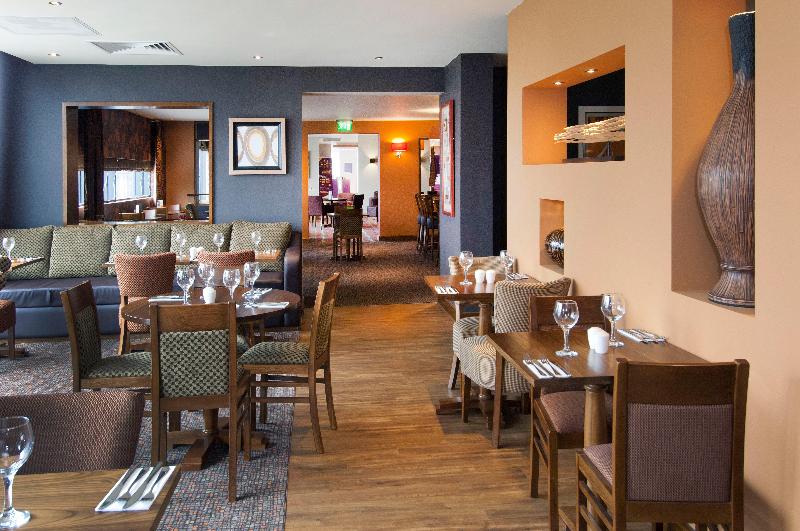 Premier Inn Heathrow Airport Terminal 5 - Restoran