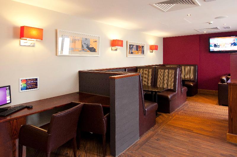 Premier Inn Heathrow Airport Terminal 5 - Restoran