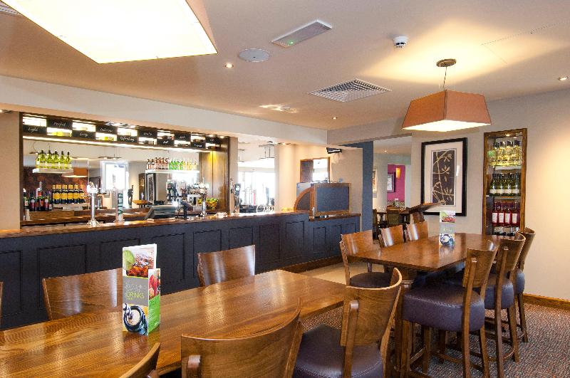 Premier Inn Heathrow Airport Terminal 5 - Restoran