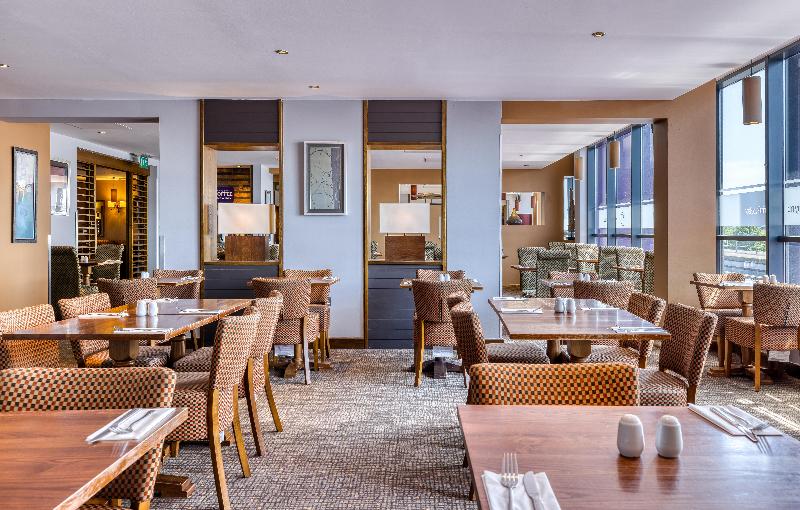 Premier Inn London Gatwick Airport - Restoran