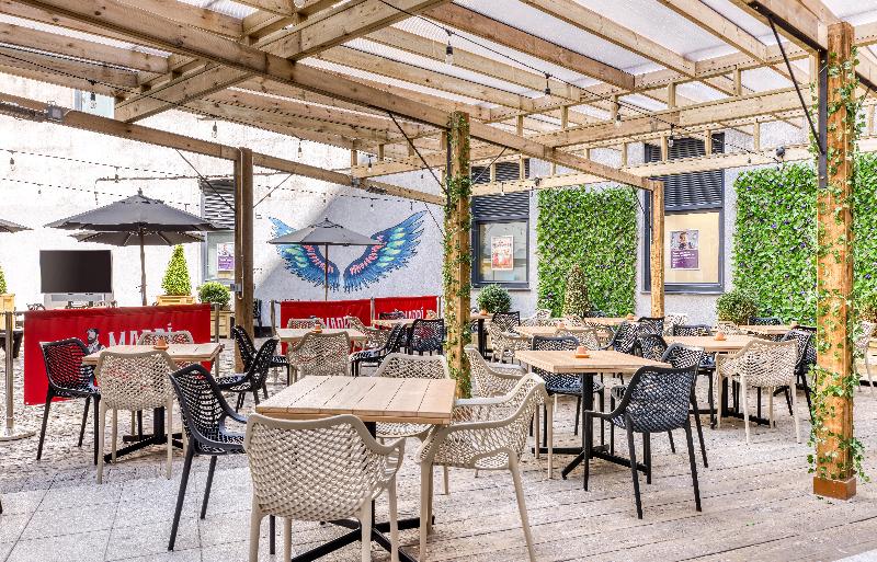 Premier Inn London Gatwick Airport - Restoran