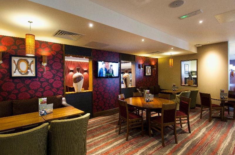 Premier Inn London Stansted Airport - Restoran
