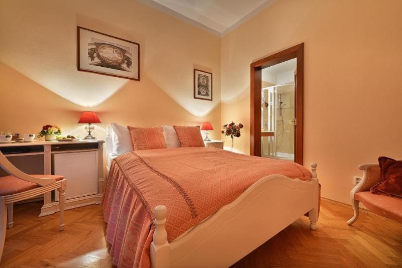 Boutique Hotel Constans - Oda