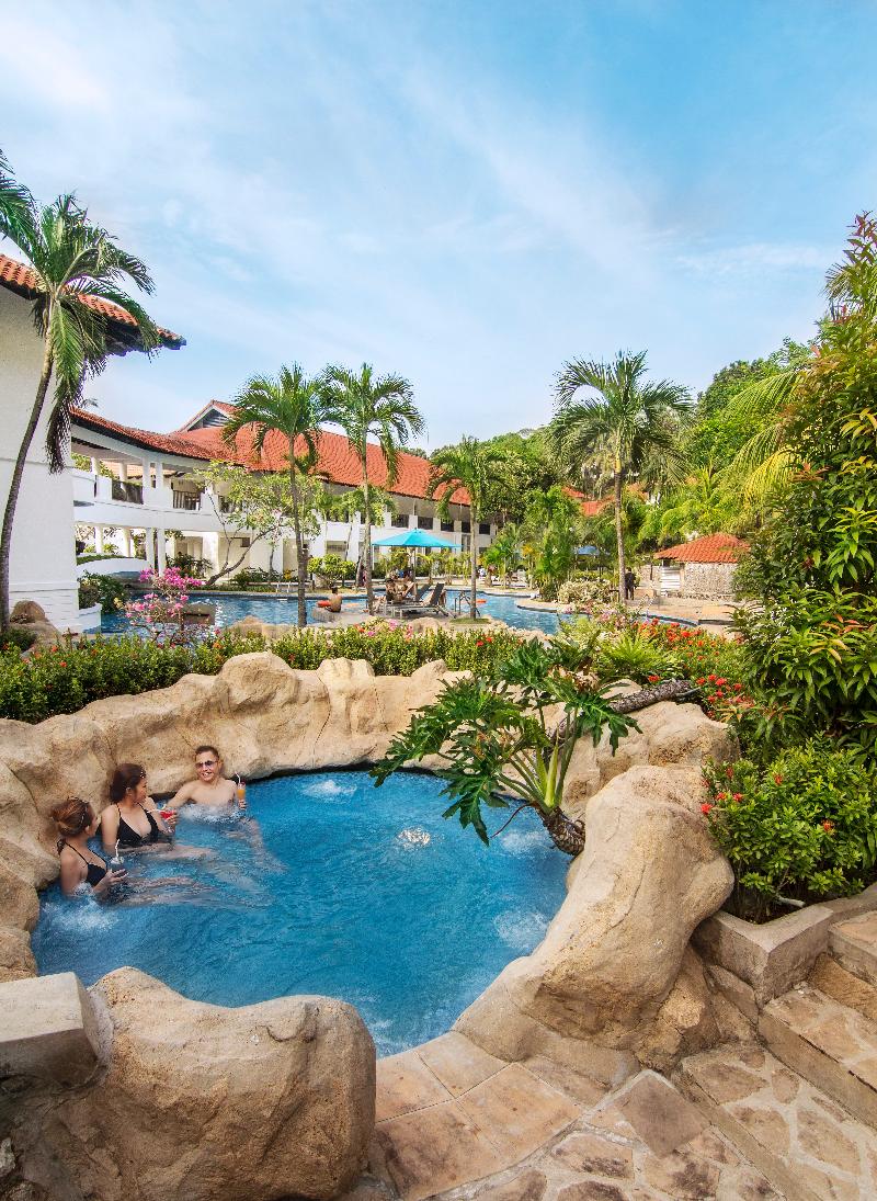 Nongsa Point Marina & Resort - Havuz