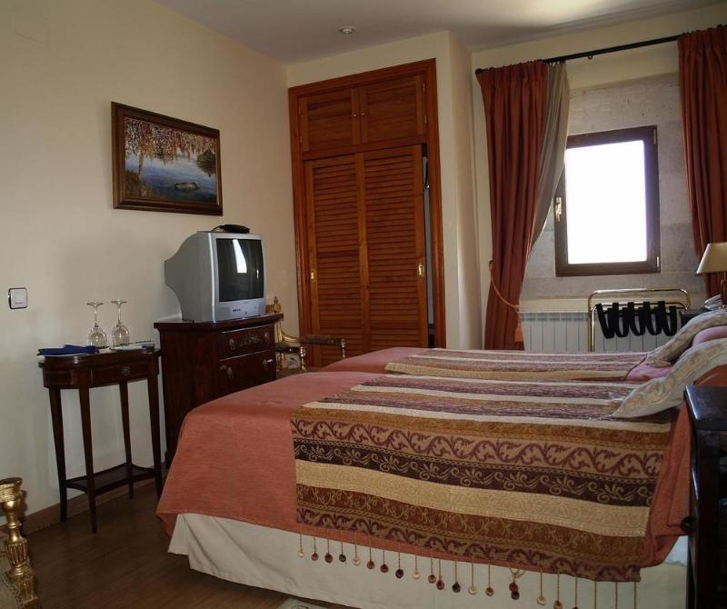 Residencia Real Del Castillo De Curiel - Genel