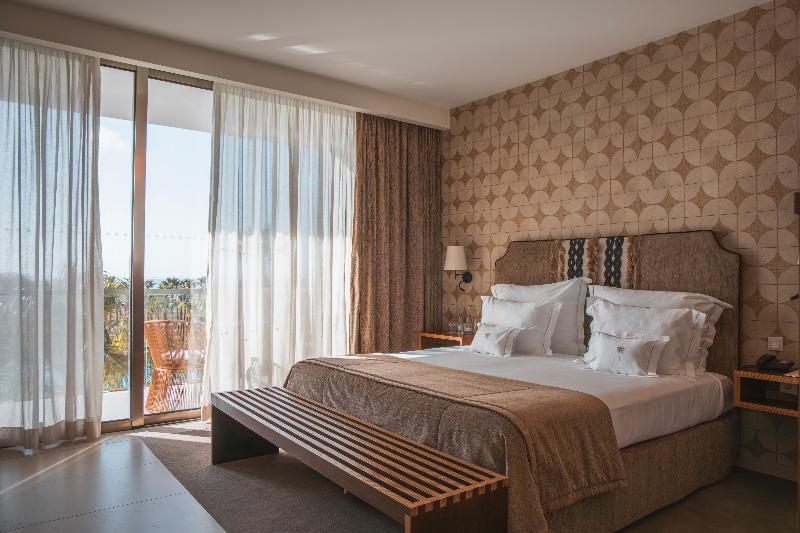 Wine & Books by the sea - Algarve Resort - Oda