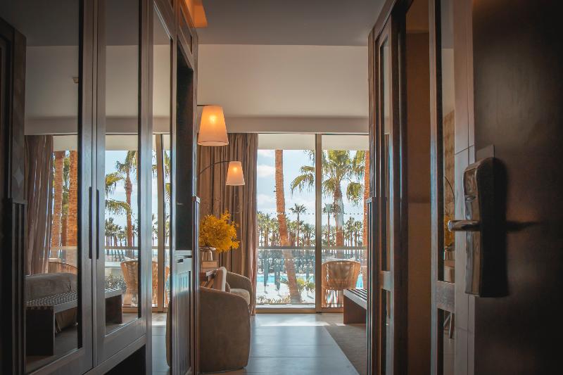 Wine & Books by the sea - Algarve Resort - Oda