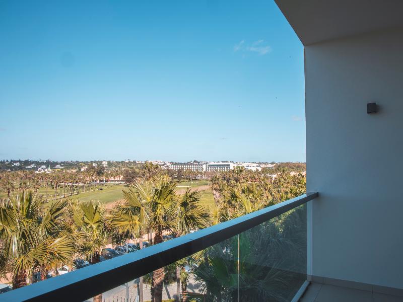 Wine & Books by the sea - Algarve Resort - Oda
