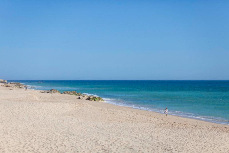 Wine & Books by the sea - Algarve Resort - Plaj