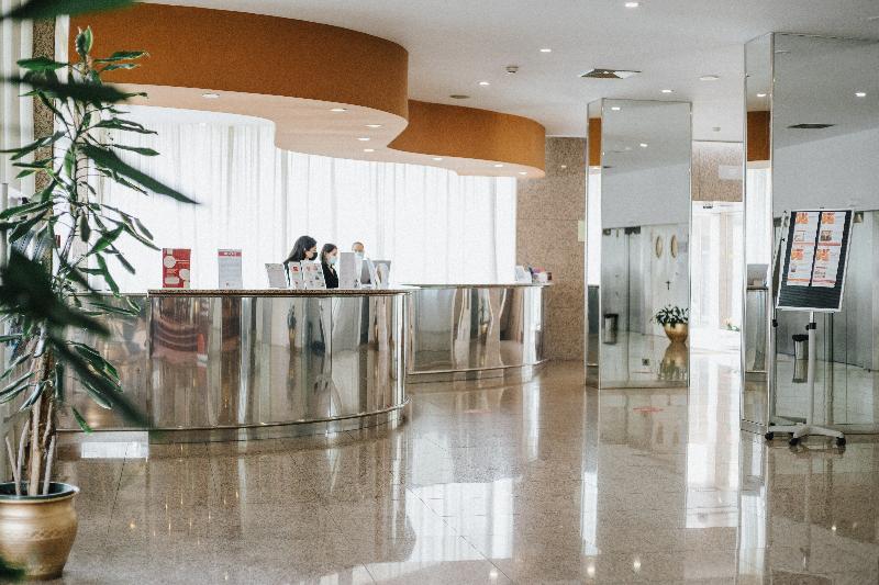 Premium Porto Maia - Lobi