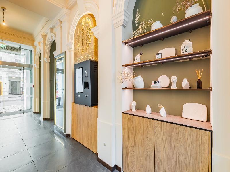Forty Plus One Hotel Vienna - Lobi