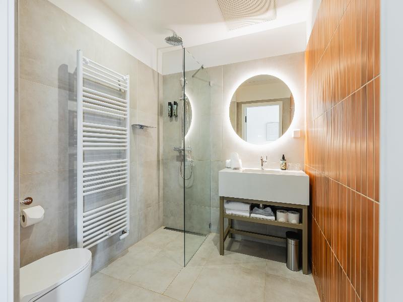 Forty Plus One Hotel Vienna - Oda