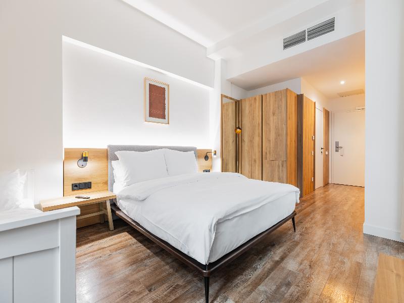 Forty Plus One Hotel Vienna - Oda