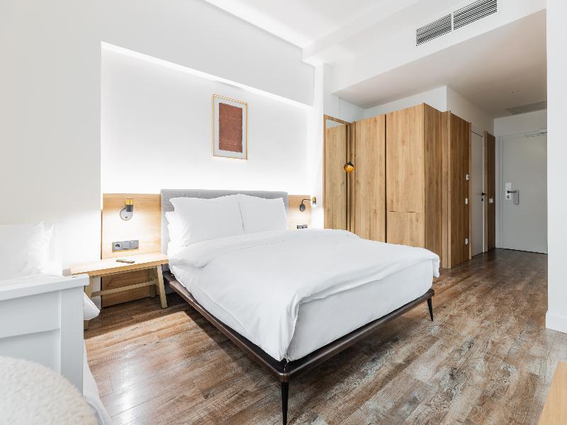 Forty Plus One Hotel Vienna - Oda