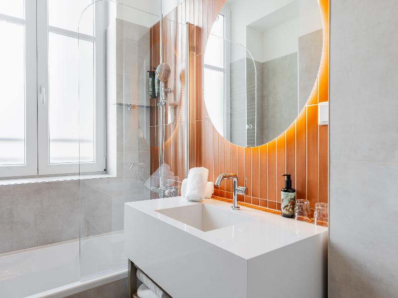 Forty Plus One Hotel Vienna - Oda