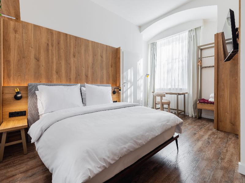 Forty Plus One Hotel Vienna - Oda