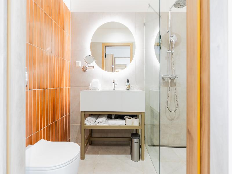 Forty Plus One Hotel Vienna - Oda