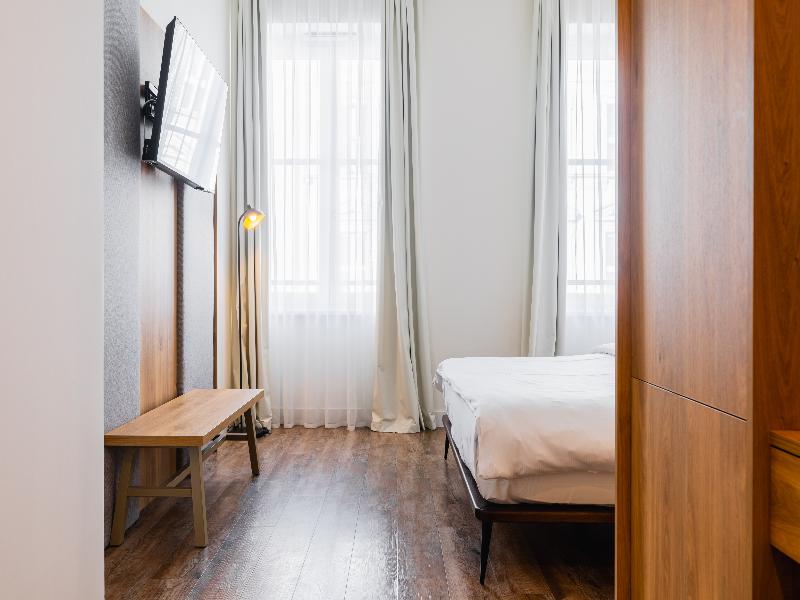 Forty Plus One Hotel Vienna - Oda